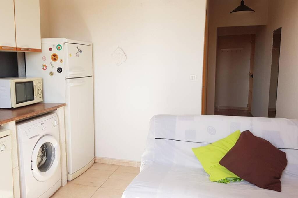 Joli Appartement, Terrasse Plein Sud Roquebrun Esterno foto